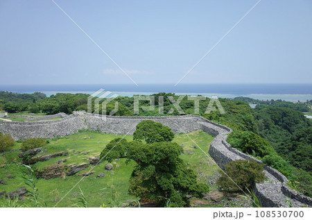 今帰仁城跡の大隅風景_沖縄 今帰仁城跡の大隅風景_沖縄 108530700