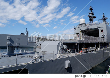 後方から見た護衛艦あまぎり 108532326