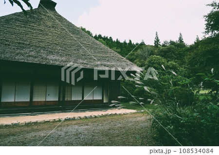 秋の遠野ふるさと村 108534084