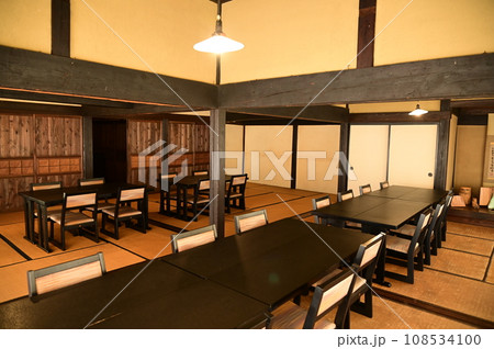 秋の遠野ふるさと村 108534100