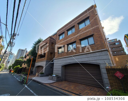 泉鏡花旧宅跡 108534308