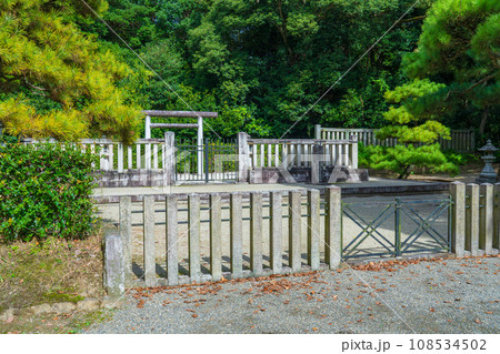 奈良県橿原市 第二代綏靖天皇 桃花鳥田丘上陵 奈良県橿原市 第二代綏靖天皇 桃花鳥田丘上陵 108534502