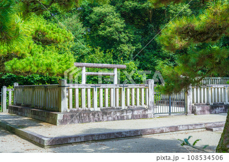 奈良県橿原市 第二代綏靖天皇 桃花鳥田丘上陵 奈良県橿原市 第二代綏靖天皇 桃花鳥田丘上陵 108534506