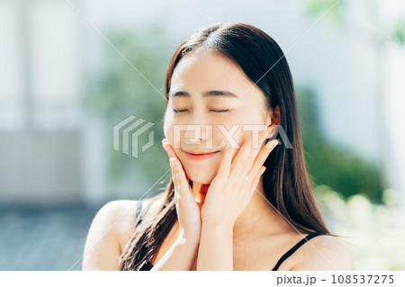 若い女性のビューティ 108537275