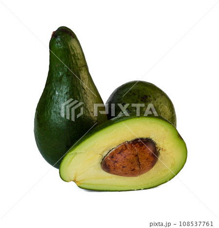 Avocado isolated on white background. avocado sliced closeup. 108537761