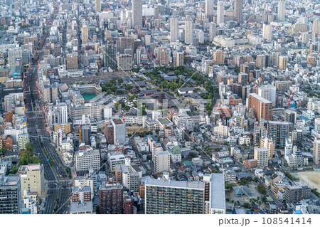 【大阪都市風景】あべのハルカス 展望台からの眺望【ハルカス300】 【大阪都市風景】あべのハルカス 展望台からの眺望【ハルカス300】 108541414