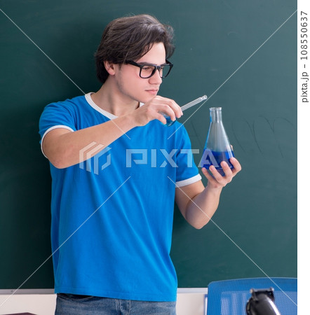 Young male student in the classroom 108550637