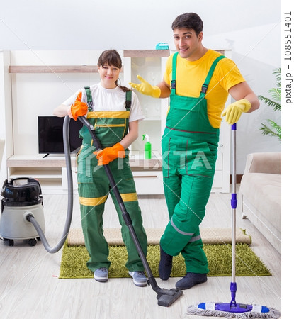 Cleaning professional contractors working at house 108551401
