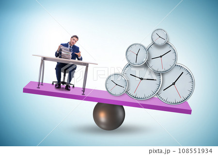 Businessman in deadline and time pressure concept 108551934