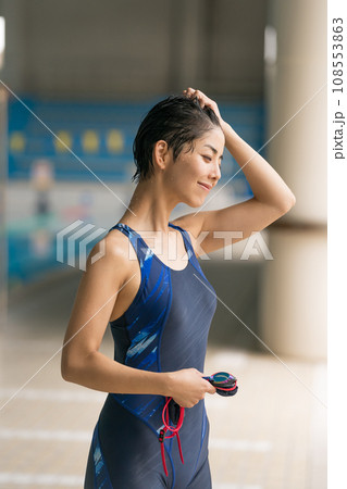 スイマー スイマー 108553863