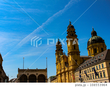 ドイツ　ミュンヘン　テァティナー教会 108553964