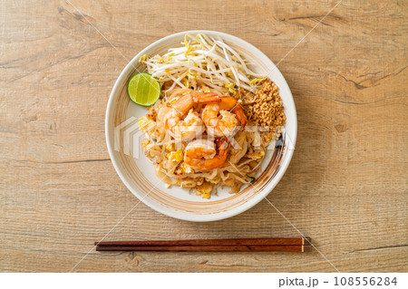 stir-fried noodles with shrimp and sprouts or Pad Thai stir-fried noodles with shrimp and sprouts or Pad Thai 108556284
