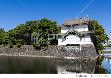 皇居東御苑 巽櫓　東京都千代田区 108556806