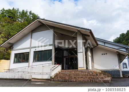 廃止された鉱山の歴史を学べる尾小屋鉱山資料館｜石川県小松市 108558025