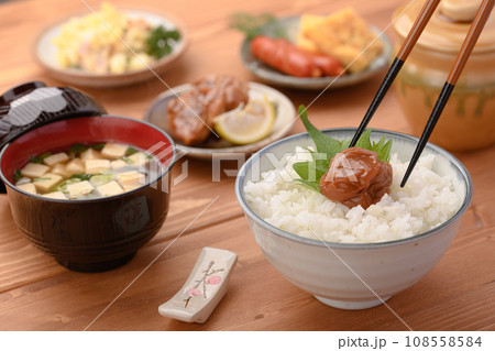 梅干し ( 紀州南高梅 ) 梅干し ( 紀州南高梅 ) 108558584