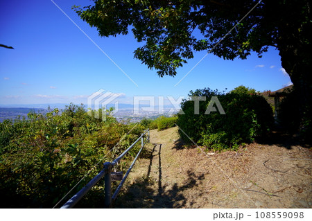 万灯呂山展望台山頂からの景色 108559098