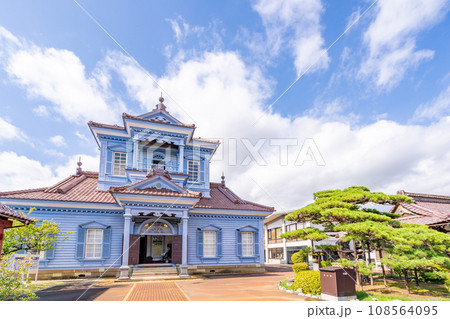 致道博物館　旧鶴岡警察署庁舎 108564095