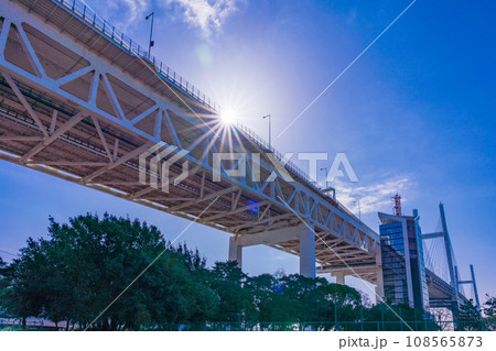 （神奈川県）横浜ベイブリッジ・スカイウォーク 108565873