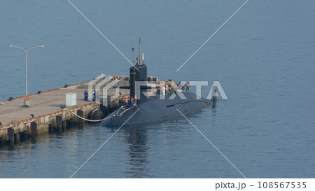 出港準備する練習潜水艦ふゆしお 出港準備する練習潜水艦ふゆしお 108567535