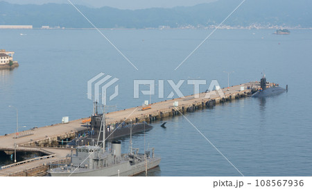 海上自衛隊呉の潜水艦桟橋 108567936