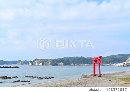 勝浦湾の眺望　千葉県　勝浦市　房総半島　高磯公園 108572857