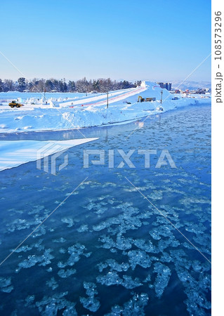 旭川冬まつりの風景 旭川冬まつりの風景 108573296