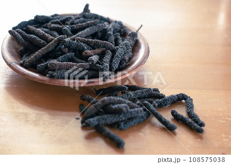 乾燥ヒハツ 108575038