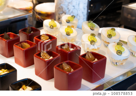 スイーツビュッフェ 108578853