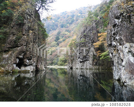三段峡の美しい風景 11月 三段峡の美しい風景 11月 108582028