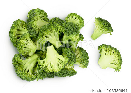 fresh broccoli in wooden bowl isolated on white background close-up with full depth of field. Top view. Flat lay 108586641