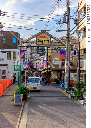 東京 台東区 谷中にある 谷中銀座(商店街) 東京 台東区 谷中にある 谷中銀座(商店街) 108588527