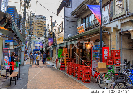 東京 台東区 谷中にある 谷中銀座(商店街) 東京 台東区 谷中にある 谷中銀座(商店街) 108588554