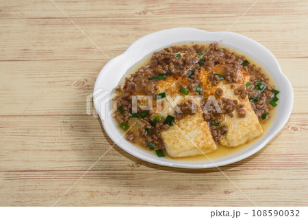 トウフステーキの挽き肉あんかけ 108590032