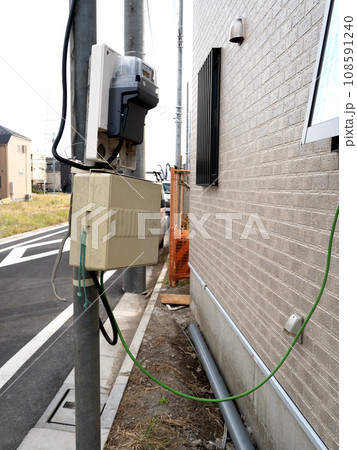 工事現場の仮設電源 108591240