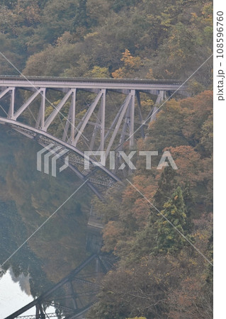 11月の只見線 11月の只見線 108596760