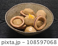 イカと里芋の煮物.j 108597068