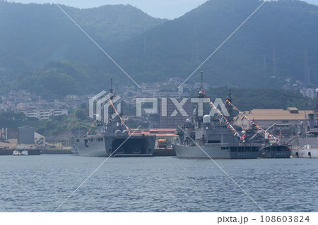 満艦飾の海上自衛隊艦艇 満艦飾の海上自衛隊艦艇 108603824