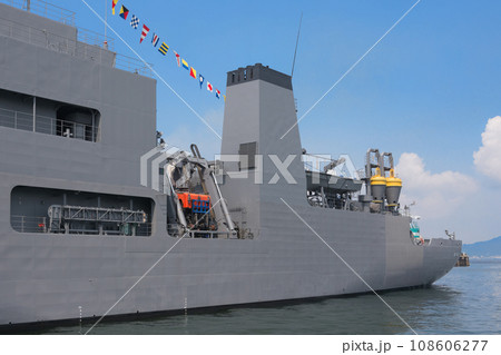 海上自衛隊敷設艦ARC-483むろとのROV 108606277