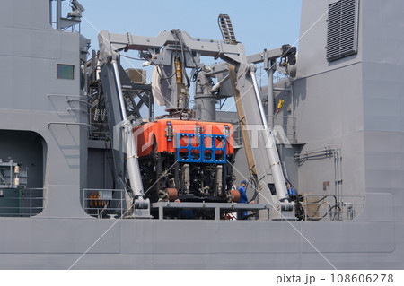 海上自衛隊敷設艦ARC-483むろとのROV 108606278