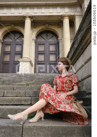 Fashion style portrait Fashion style portrait 108606619