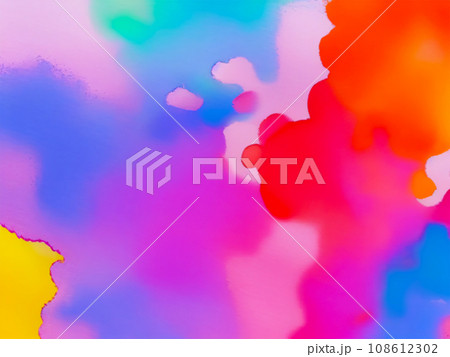 水彩絵の具を滲ませたカラフル背景 108612302