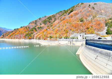 奈川渡ダム／梓湖(長野県松本市)【2023.11】 108612988