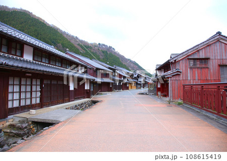熊川宿　宿場町　若狭鯖街道熊川宿　鯖街道　若狭　福井県若狭町熊川　福井県三方上中郡　旧鯖街道　 108615419