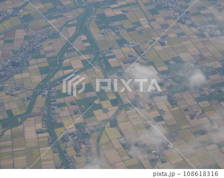 上空から撮影した福島県の田園 108618316