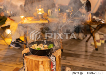 スェーデントーチで料理 108621622