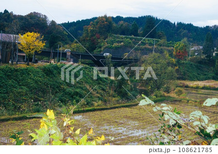 今秋は里山に行こう 108621785