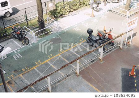 定期駐車場　俯瞰 108624095