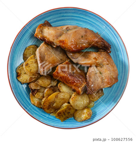 Baked rabbit with potatoes 108627556