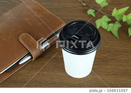 ホットコーヒー ホットコーヒー 108631897
