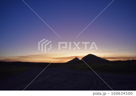 オーストラリアの黄昏 108634500